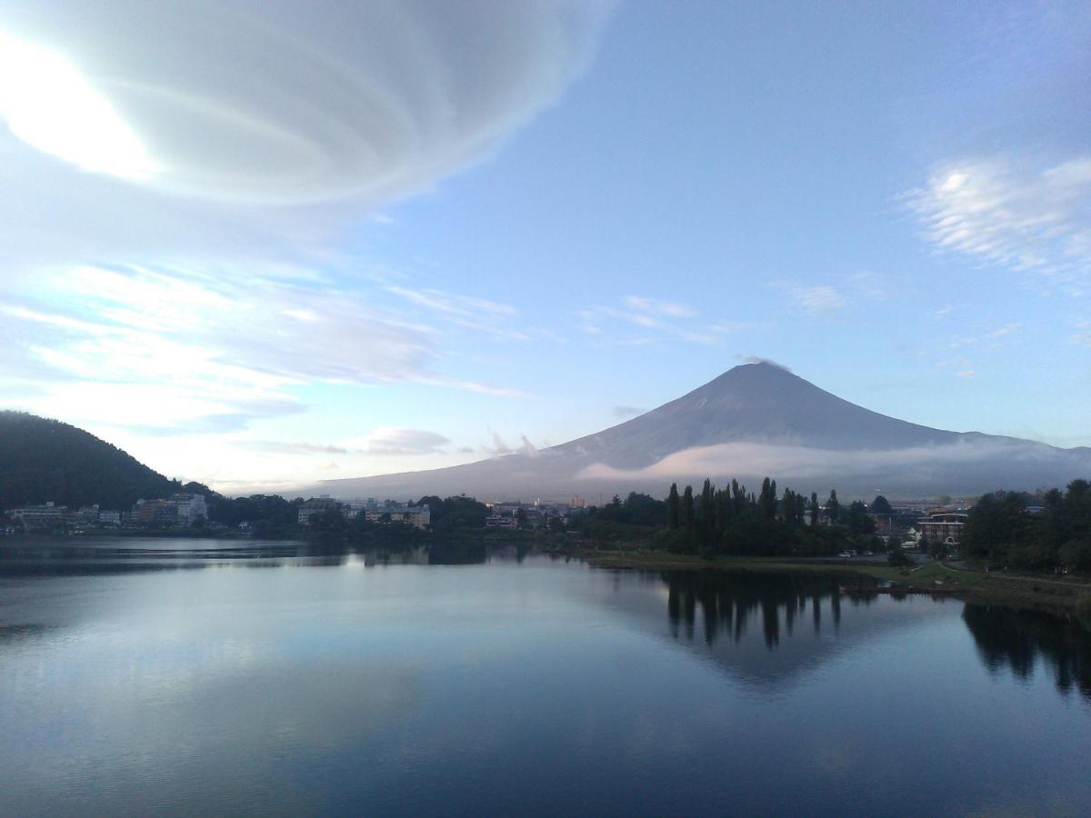 旅館富士ハイツ 富士河口湖町 エクステリア 写真