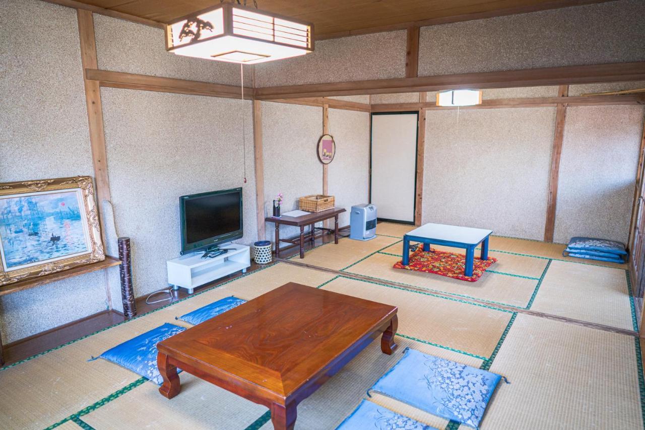 旅館富士ハイツ 富士河口湖町 エクステリア 写真