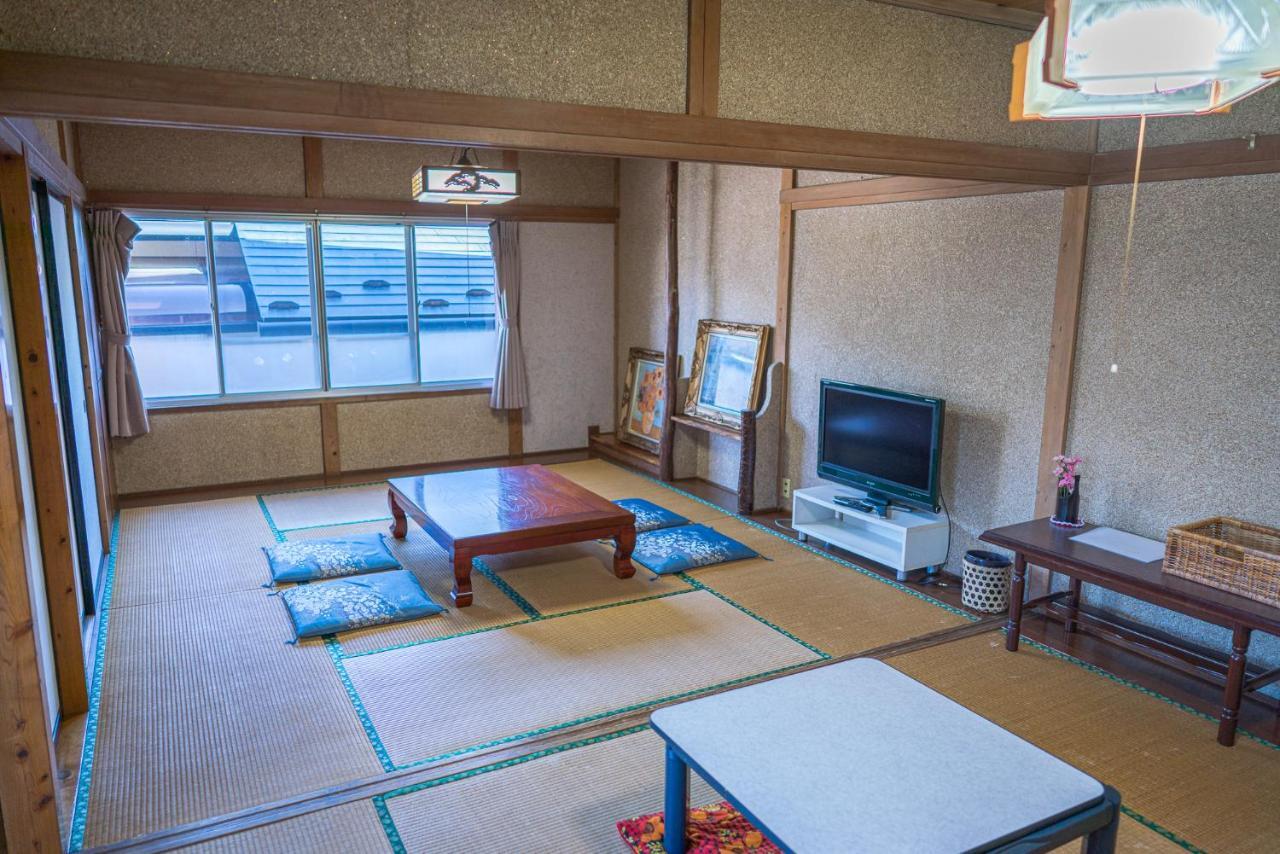 旅館富士ハイツ 富士河口湖町 エクステリア 写真