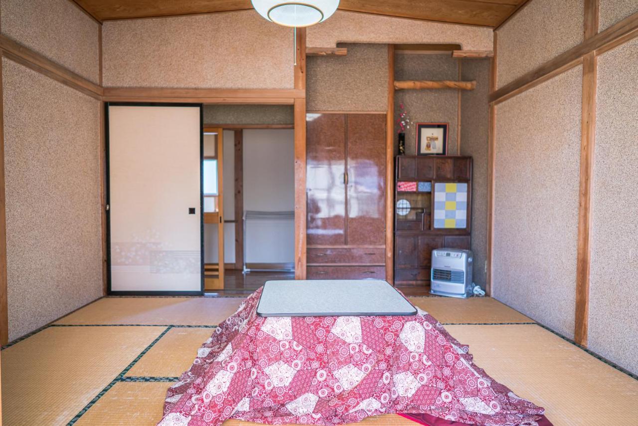 旅館富士ハイツ 富士河口湖町 エクステリア 写真